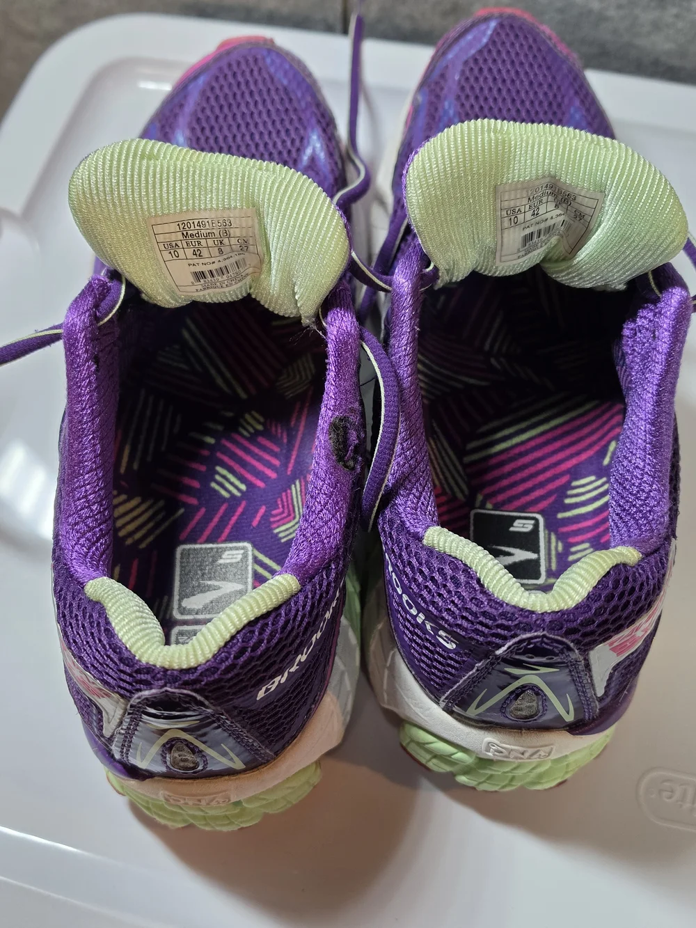 Brooks breathable purple